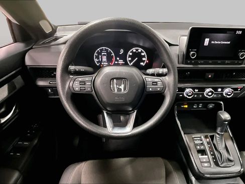 Used 2025 Honda CR-V EX image 6