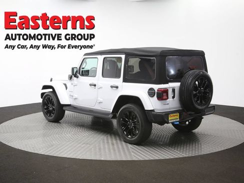Used 2022 Jeep Wrangler Unlimited Sahara w/ Cold Weather Group AWD/4WD image 65