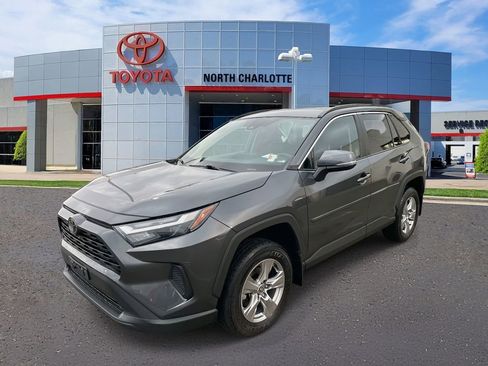 Used 2023 Toyota RAV4 XLE image 5