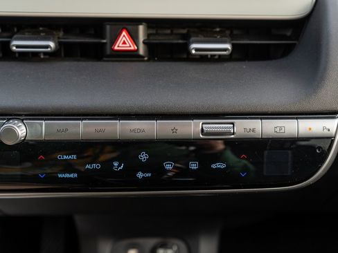 Certified 2023 Hyundai Ioniq 5 SEL image 32