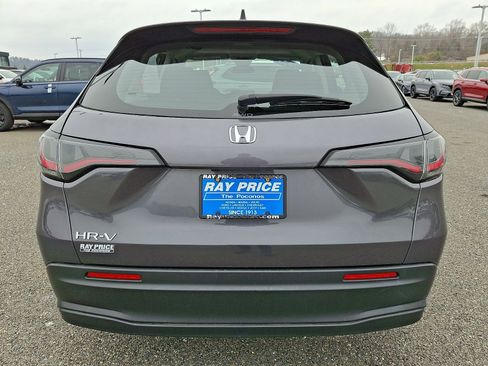 Certified 2023 Honda HR-V LX image 5