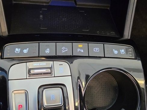 Used 2024 Hyundai Tucson Limited image 42