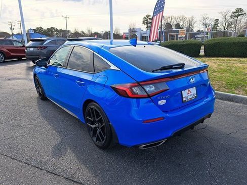 Used 2024 Honda Civic Sport Touring image 10