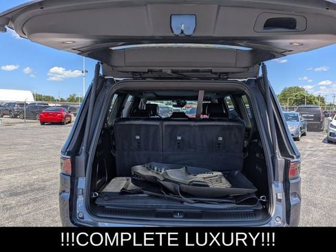 Used 2023 Jeep Wagoneer Series III w/ Premium Group I AWD/4WD image 26