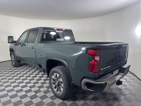 New 2026 Chevrolet Silverado 2500 LT w/ All Star Edition AWD/4WD image 4