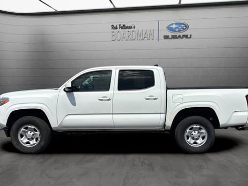 Used 2023 Toyota Tacoma SR AWD/4WD image 9