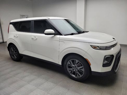 Used 2021 Kia Soul S FWD image 11