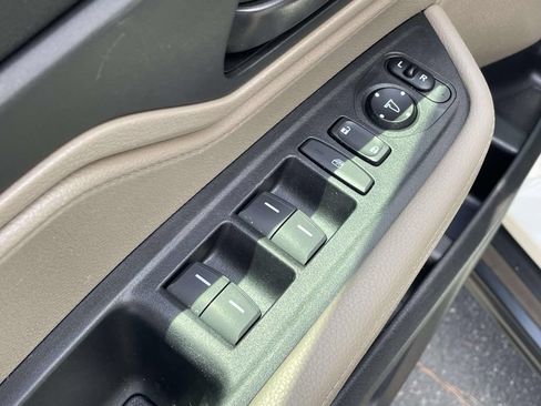 Used 2019 Honda Odyssey EX-L image 17