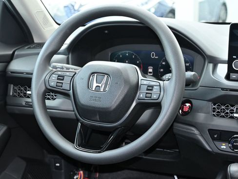 New 2025 Honda Accord SE image 19