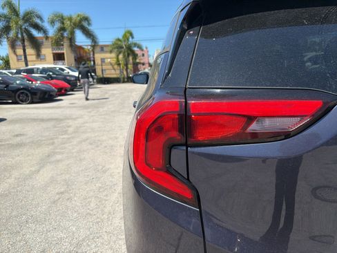 Used 2018 GMC Terrain SLE FWD image 10