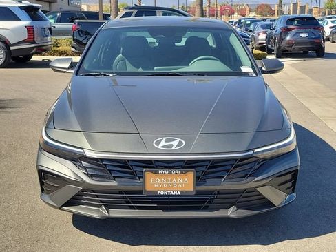 New 2026 Hyundai Elantra SE FWD image 29