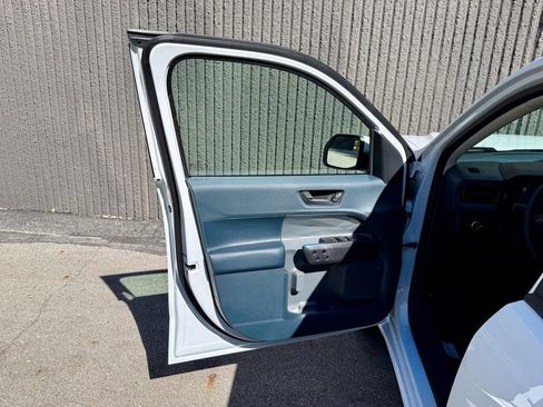 New 2025 Ford Maverick Lobo image 13