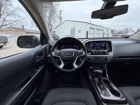 Used 2019 GMC Canyon SLE w/ Trailering Package image 2
