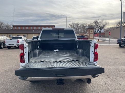 Used 2024 Chevrolet Silverado 2500 LT image 13