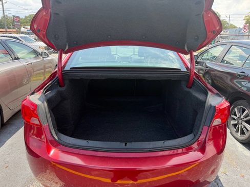 Used 2014 Chevrolet Impala LT w/ Premium Seating Package FWD image 16