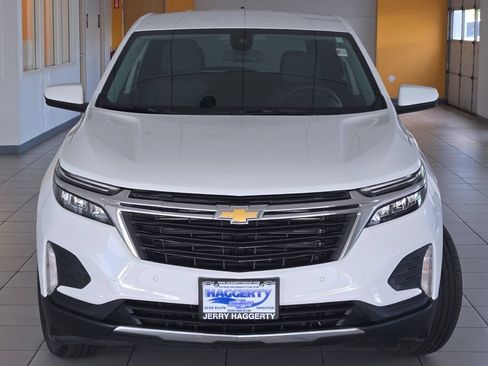 Certified 2024 Chevrolet Equinox LT FWD image 2