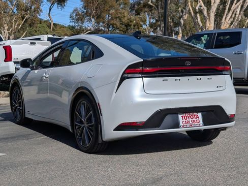 Used 2025 Toyota Prius Limited w/ Limited Premium Package image 12