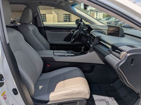 Used 2019 Lexus RX 450hL Luxury w/ Accessory Package AWD/4WD image 38