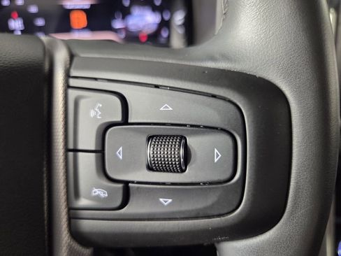 Used 2023 GMC Yukon XL Denali AWD/4WD image 18