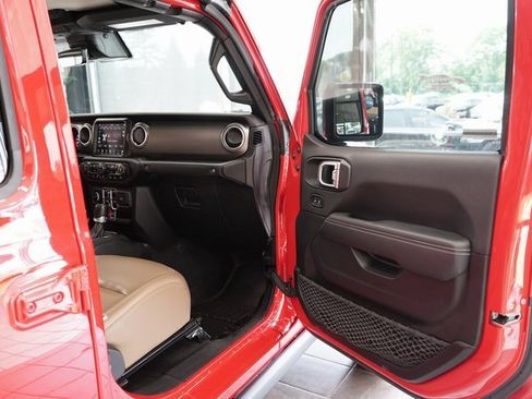 Used 2021 Jeep Gladiator Rubicon image 42
