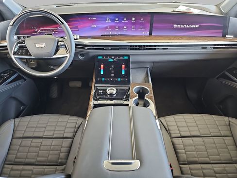 Used 2026 Cadillac Escalade Platinum Sport w/ LPO, ONYX Package AWD/4WD image 40