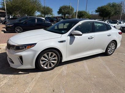 Used 2018 Kia Optima S w/ Panoramic Sunroof Package
