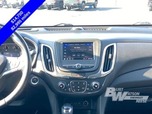 Used 2020 Chevrolet Equinox LT w/ Driver Convenience Package image 19