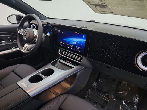 New 2026 Mercedes-Benz CLA 250+ image 16