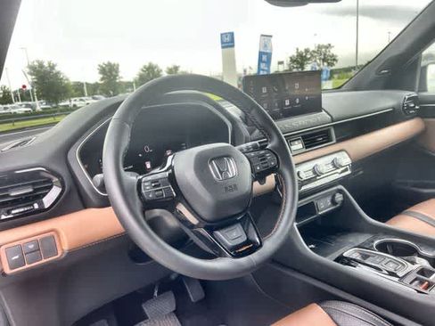 Certified 2026 Honda Passport TrailSport Elite image 15