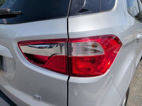 Used 2021 Ford EcoSport SE w/ SE Convenience Package FWD image 13