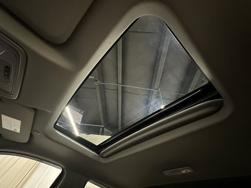 Used 2020 Chevrolet Silverado 1500 LTZ w/ LTZ Plus Package image 42