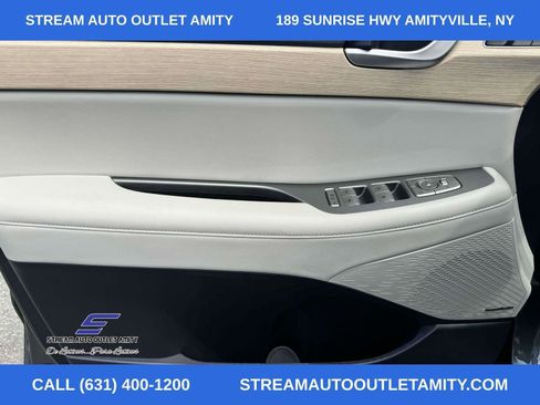 Used 2025 Hyundai Palisade Limited image 19