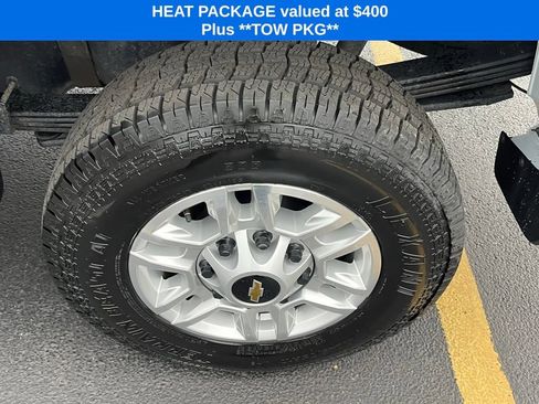 Used 2025 Chevrolet Silverado 2500 LT w/ Convenience Package AWD/4WD image 7