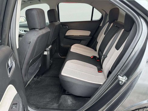 Used 2017 Chevrolet Equinox LT w/ Convenience Package image 11