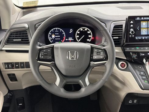 New 2026 Honda Odyssey EX-L image 17