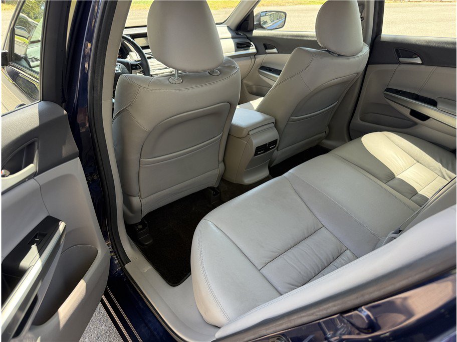 Used 2010 Honda Accord EX-L image 11