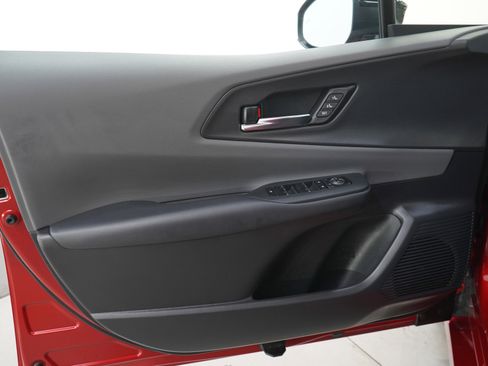 Used 2024 Toyota Prius Limited image 23