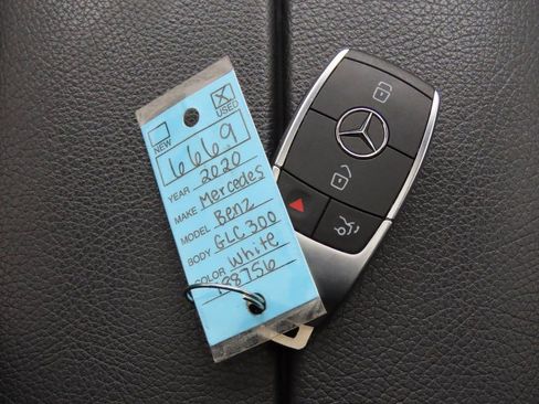 Used 2020 Mercedes-Benz GLC 300 4MATIC Coupe image 21