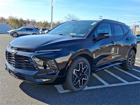 New 2025 Chevrolet Blazer RS w/ Driver Confidence II Package image 2