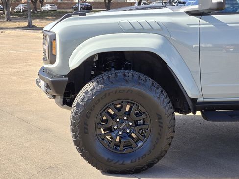 Used 2024 Ford Bronco Raptor w/ Interior Carbon Fiber Pack 6 image 12