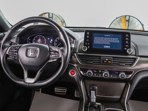 Used 2022 Honda Accord Sport image 17