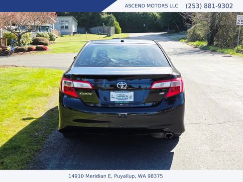 Used 2012 Toyota Camry SE image 4