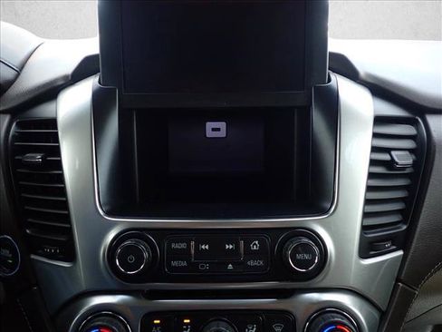 Used 2020 Chevrolet Tahoe Premier AWD/4WD image 19