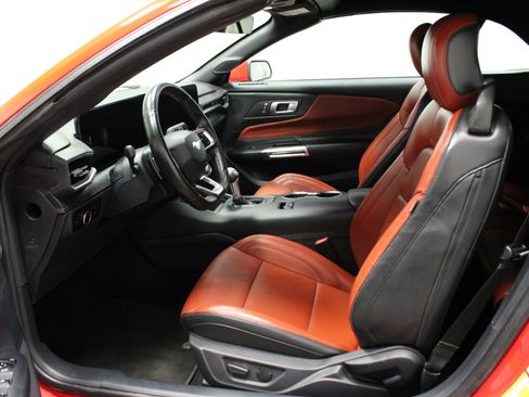 Used 2024 Ford Mustang GT Premium RWD image 30