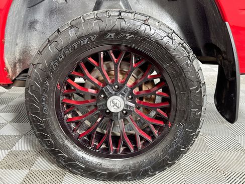 Used 2018 RAM 1500 Sport w/ Sport Premium Group image 36