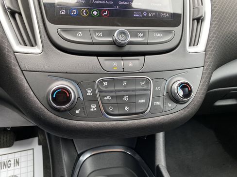 Used 2023 Chevrolet Malibu LT image 27