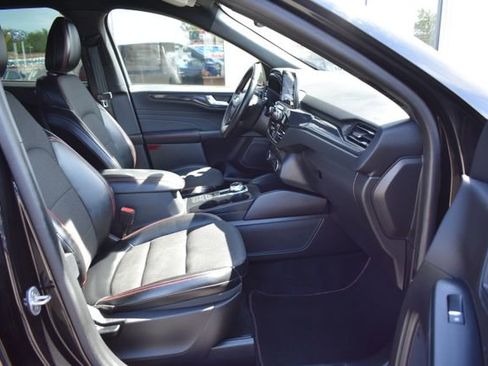 Used 2023 Ford Escape ST-Line AWD/4WD image 42