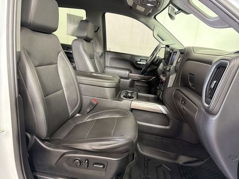 Used 2019 Chevrolet Silverado 1500 LTZ w/ LTZ Plus Package AWD/4WD image 30