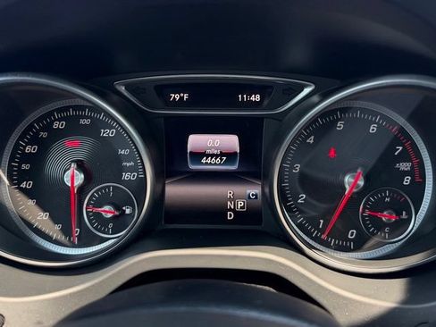 Used 2017 Mercedes-Benz CLA 250 4MATIC image 16