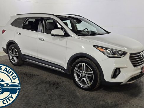 Used 2019 Hyundai Santa Fe XL image 9